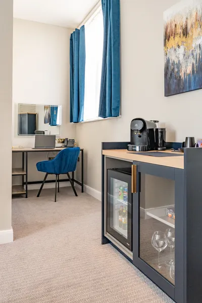 abovehotels Gallery3 image